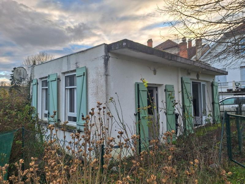 Maison - 104 m² - 4 pièces