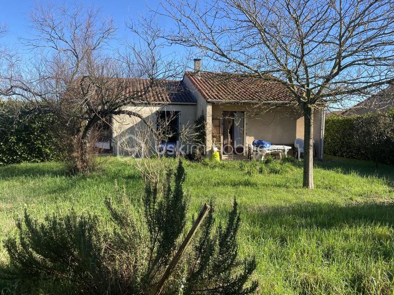 Maison - 96 m² - 5 pièces