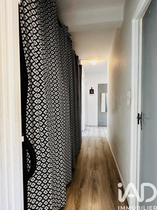 Appartement - 90 m² - 5 pièces