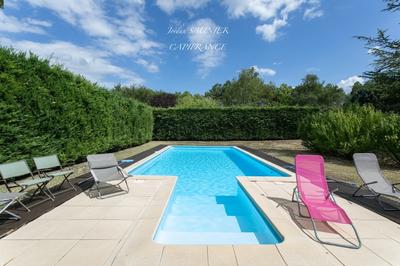 Propriété - 180 m² - 6 pièces