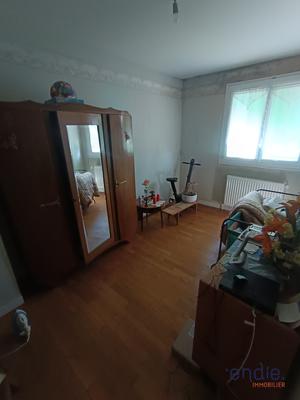 Maison - 67 m² - 5 pièces