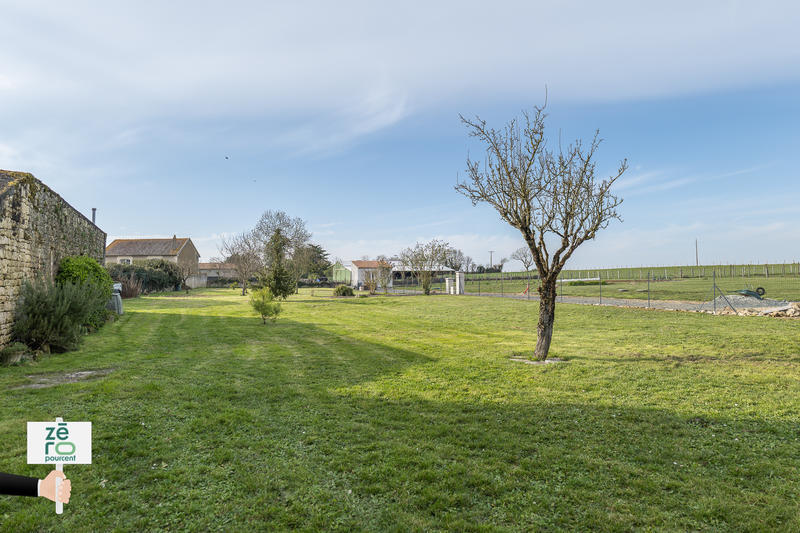 Maison - 219 m² - 6 pièces