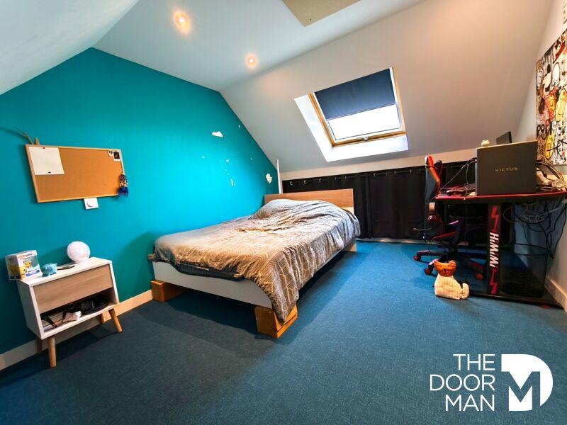 Propriété - 120 m² - 7 pièces