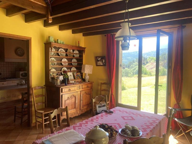 Maison - 136 m² - 7 pièces