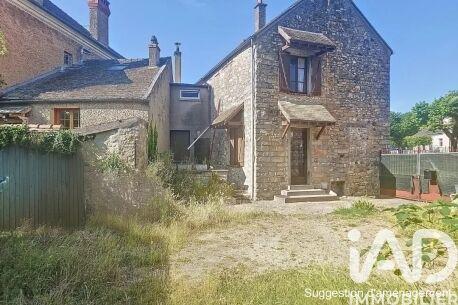 Maison - 87 m² - 5 pièces