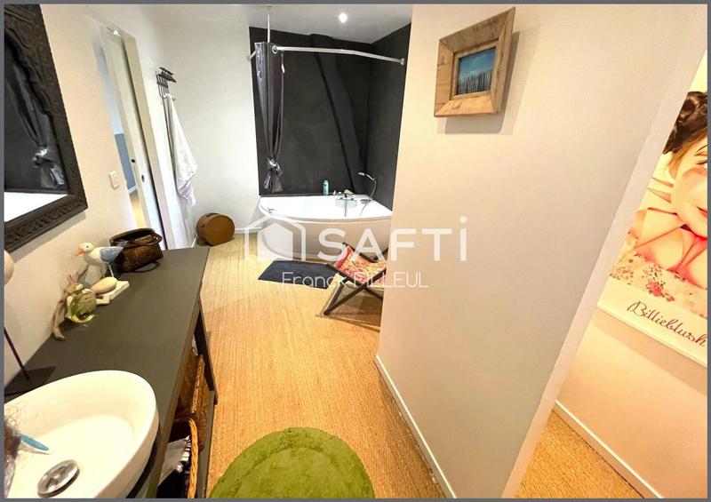 Maison - 183 m² - 7 pièces