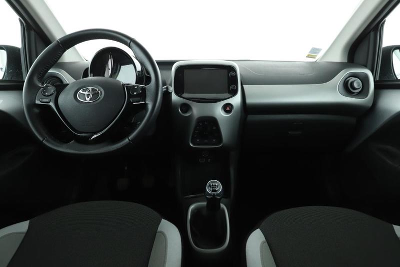 Toyota Aygo 1.0 Vvt-i X-Play 5p 69 ch