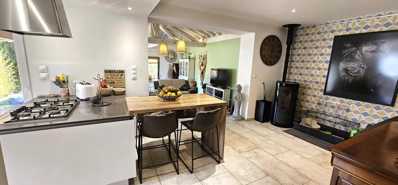 Maison - 175 m² - 5 pièces