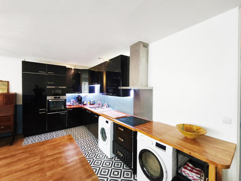 Appartement - 95 m² - 4 pièces