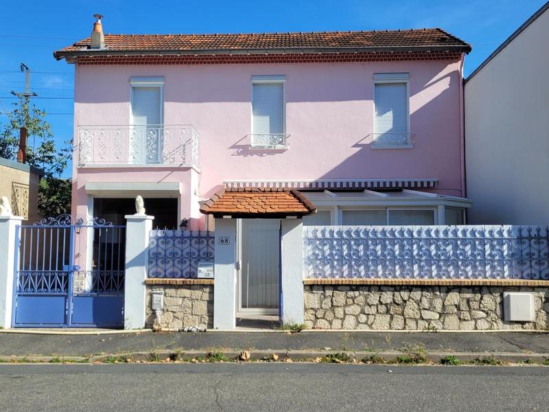Maison de ville - 93 m² - 4 pièces