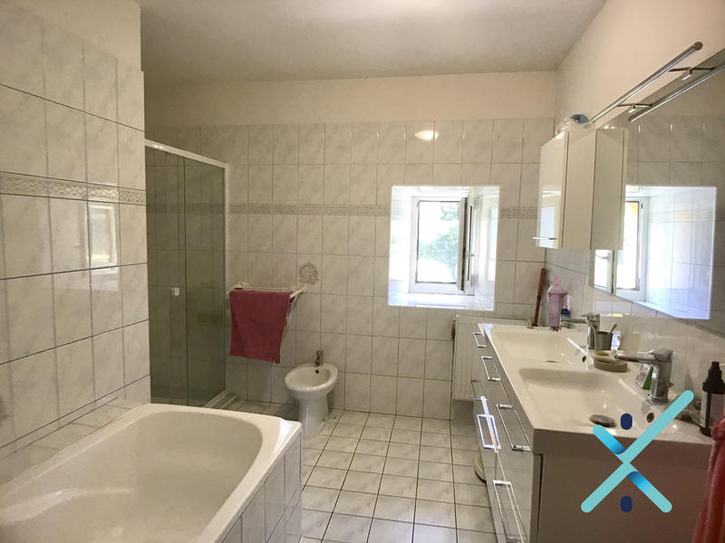 Maison - 190 m² - 6 pièces