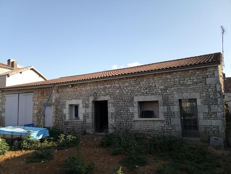 Maison - 212 m² - 4 pièces