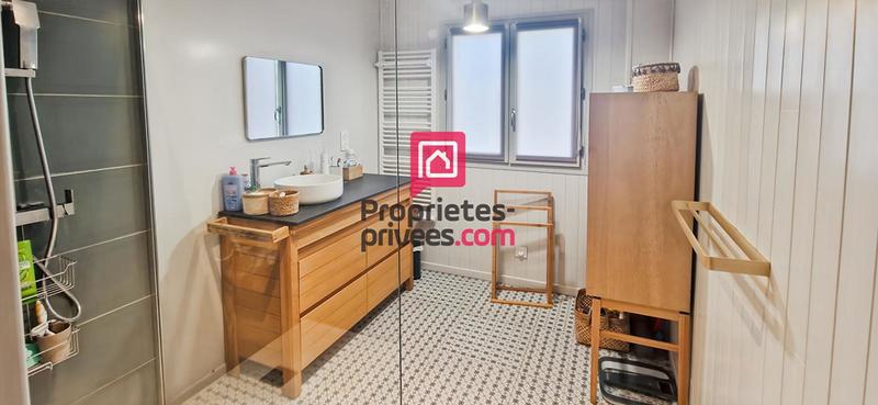 Maison - 170 m² - 6 pièces