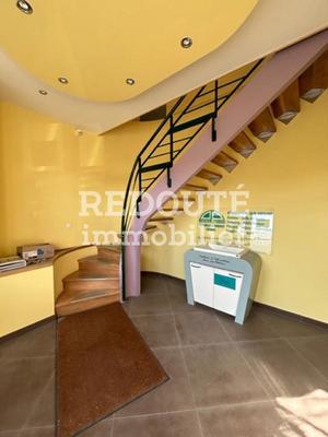 Bureau - 185 m² - 7 pièces