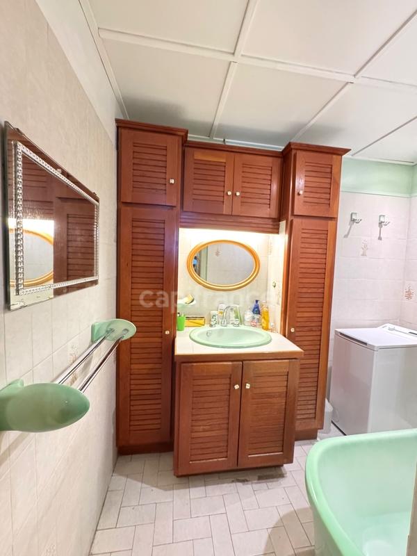 Appartement - 86 m² - 5 pièces