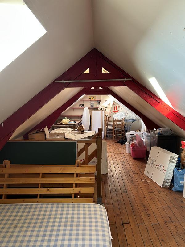 Maison - 143 m² - 7 pièces