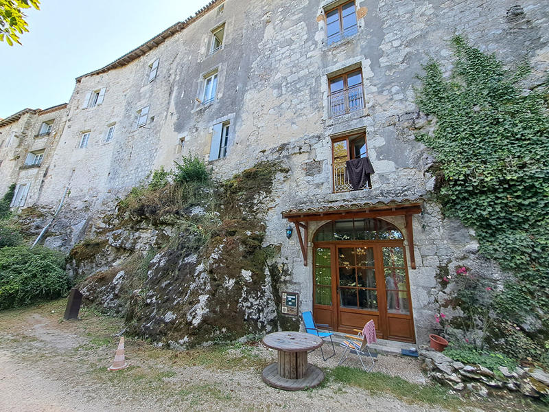 Appartement - 57 m² - 2 pièces