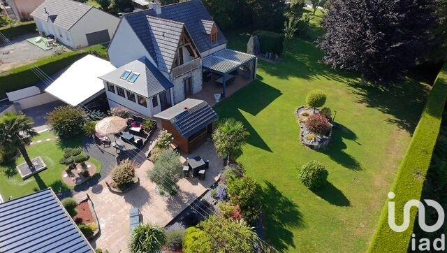 Maison - 138 m² - 6 pièces