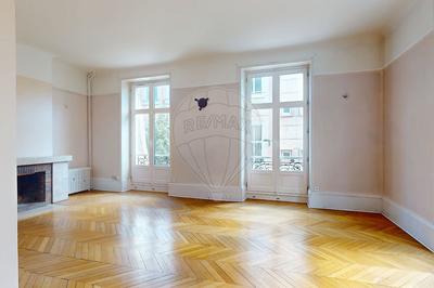 Maison bourgeoise - 180 m² - 7 pièces