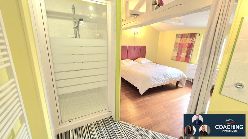 Maison - 399 m² - 12 pièces