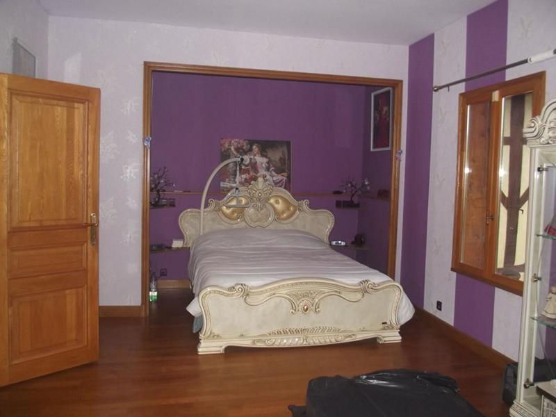 Maison - 268 m² - 8 pièces