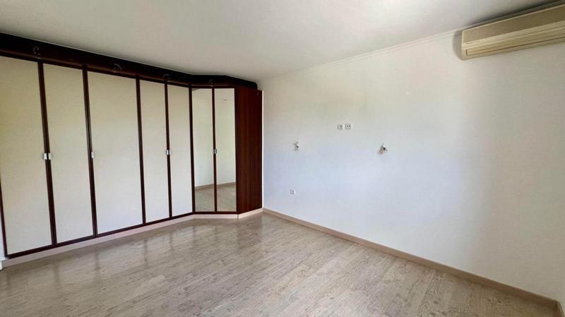 Maison - 157 m² - 7 pièces