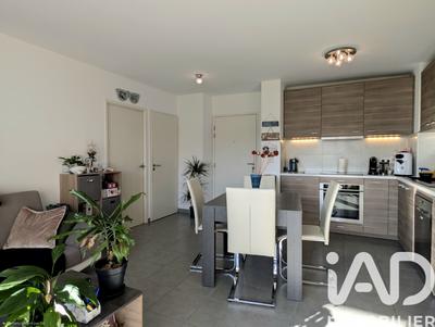 Appartement - 57 m² - 3 pièces