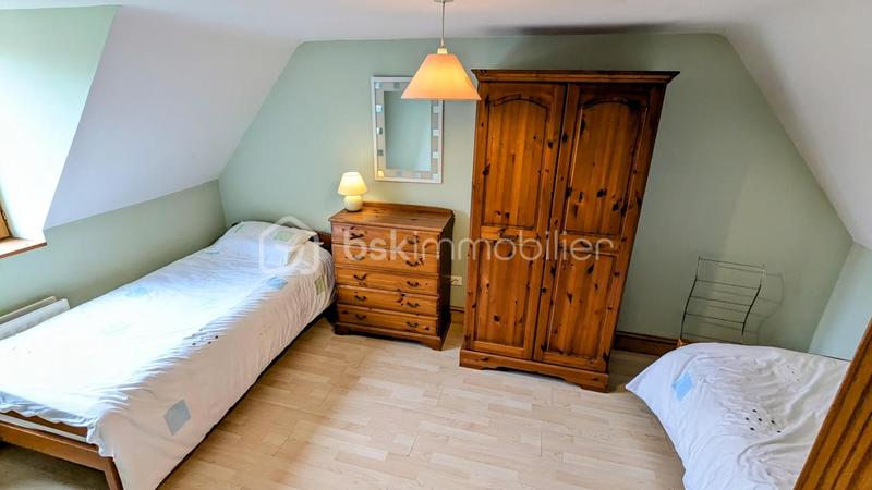 Propriété - 285 m² - 12 pièces