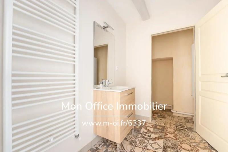 Appartement - 79 m² - 3 pièces