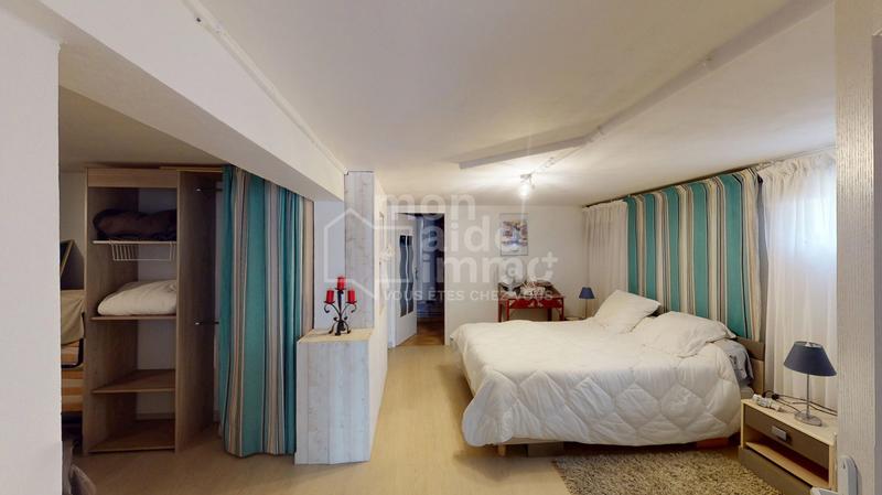 Maison - 145 m² - 5 pièces