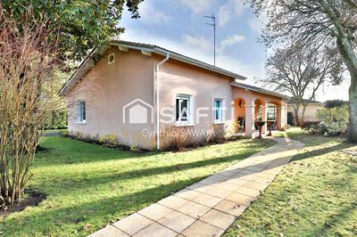 Maison - 122 m² - 4 pièces