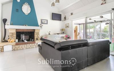 Maison - 158 m² - 6 pièces