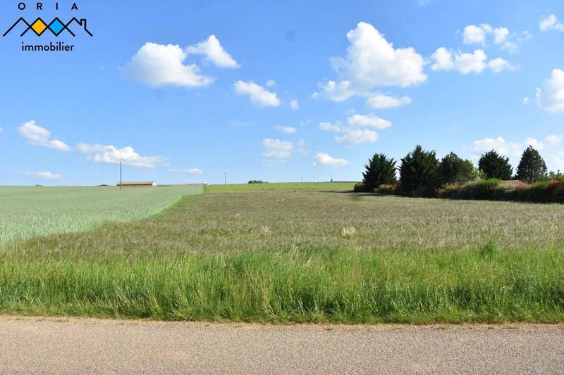 Terrain constructible - 1 814 m²