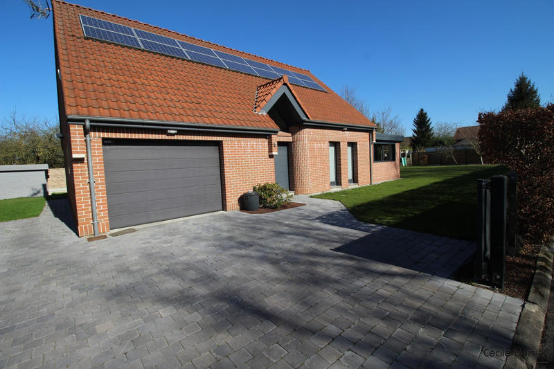 Maison - 153 m² - 5 pièces