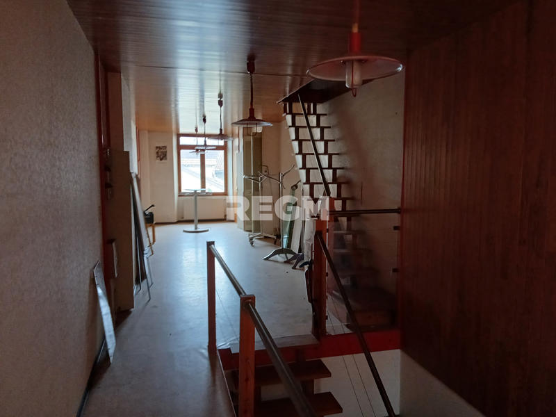 Local commercial - 310 m²