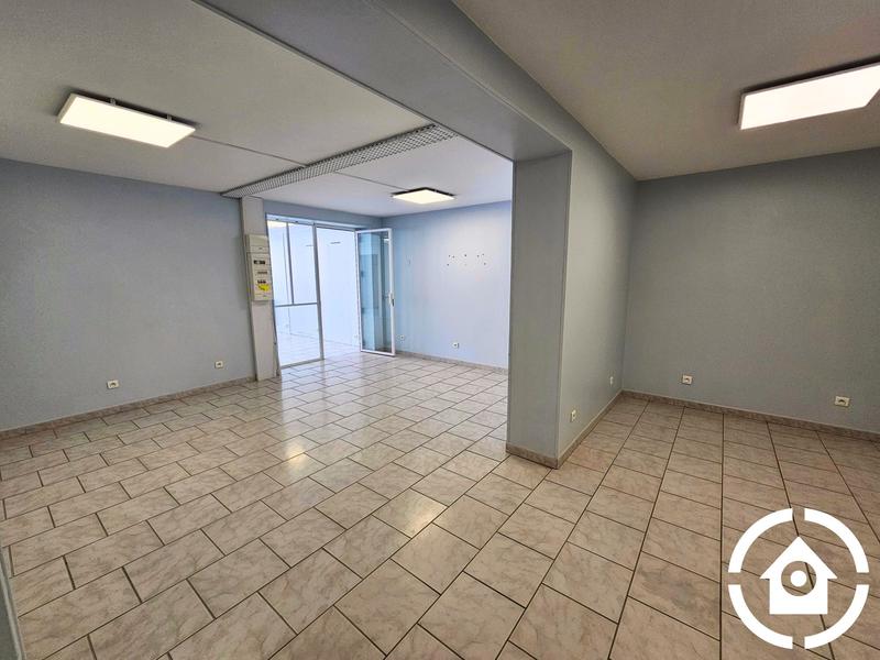 Local d'activités - 120 m²