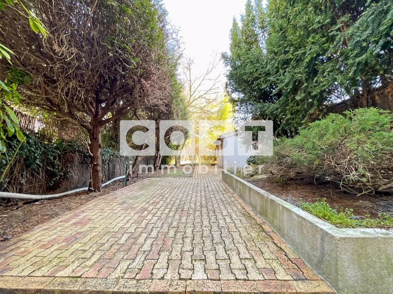 Maison - 100 m² - 3 pièces