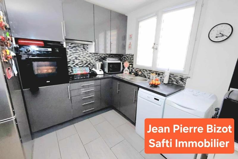 Appartement - 77 m² - 4 pièces