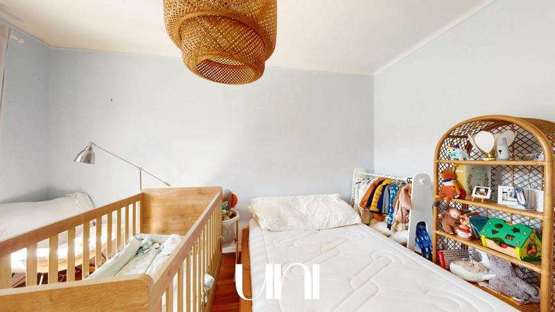 Appartement - 80 m² - 3 pièces