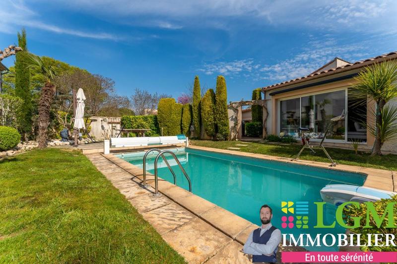 Maison - 181 m² - 4 pièces