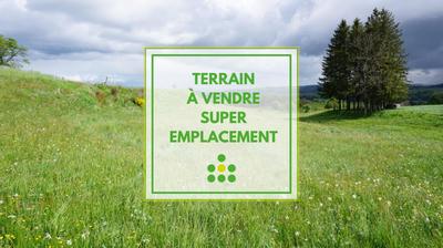 Terrain constructible - 2 200 m²