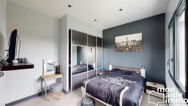 Maison contemporaine - 392 m² - 9 pièces