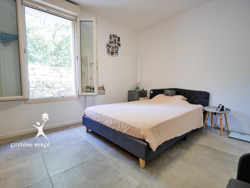 Appartement - 82 m² - 3 pièces