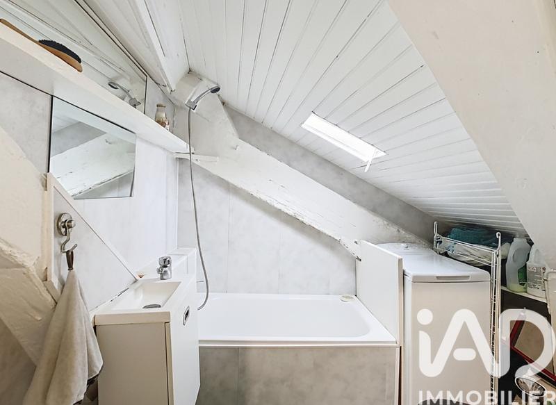 Studio - 25 m² - 1 pièce