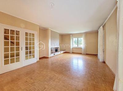 Maison - 119 m² - 6 pièces