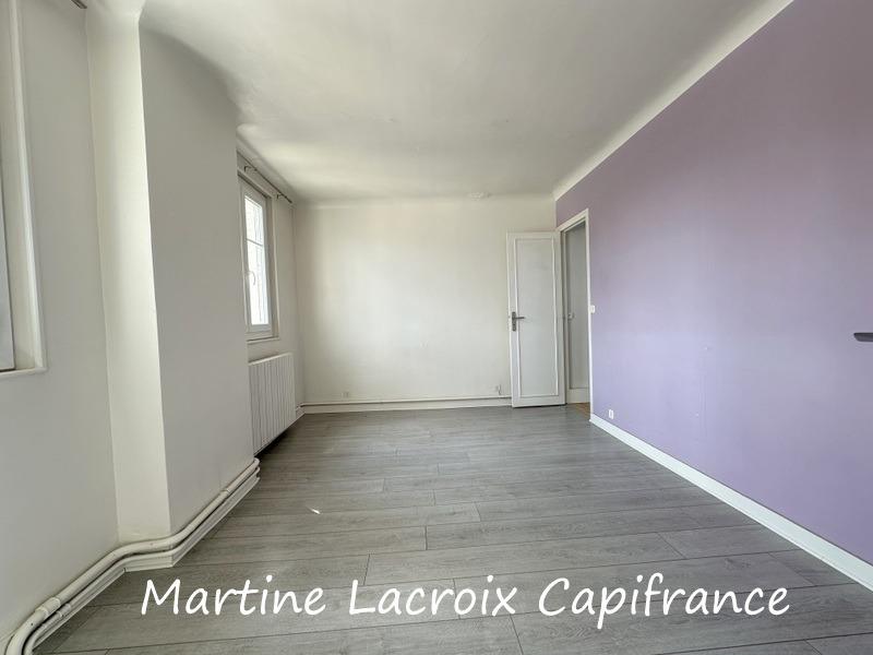 Immeuble - 253 m² - 13 pièces