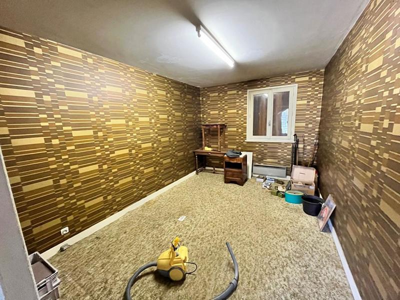 Maison - 180 m² - 7 pièces