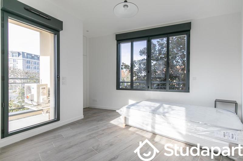 Chambre - 13 m² - 1 pièce