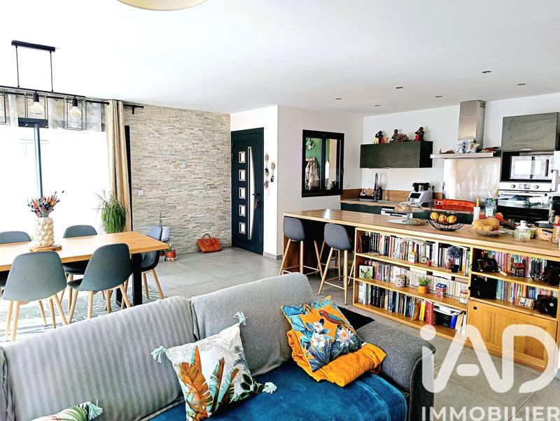 Maison - 115 m² - 4 pièces