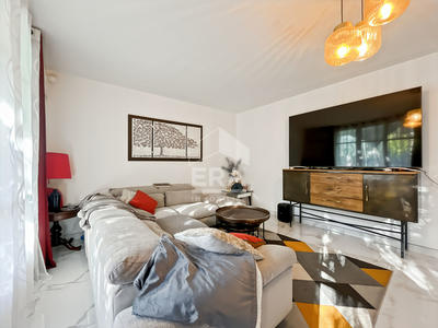 Appartement - 106 m² - 4 pièces